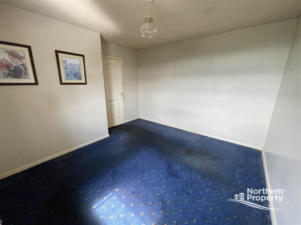 Photo 13 of 73 Wolfhill Avenue South, Belfast