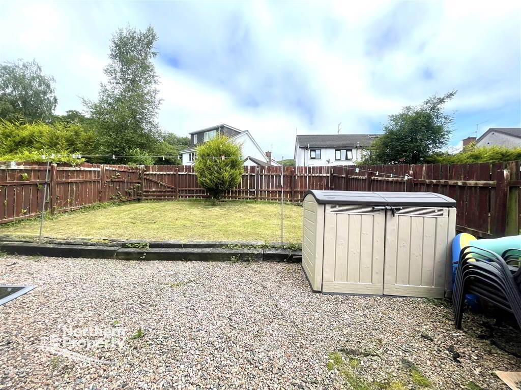 Photo 17 of 128 Hawthorn Glen, Belfast