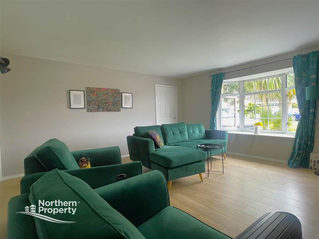 Photo 3 of 16 Hightown Rise, Glengormley, Newtownabbey