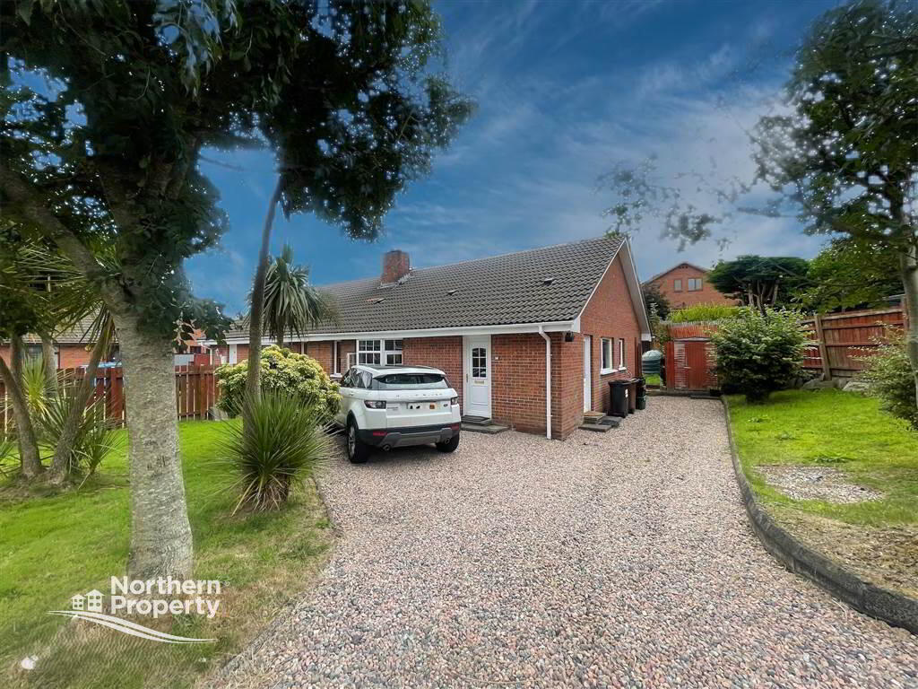 Photo 1 of 16 Hightown Rise, Glengormley, Newtownabbey