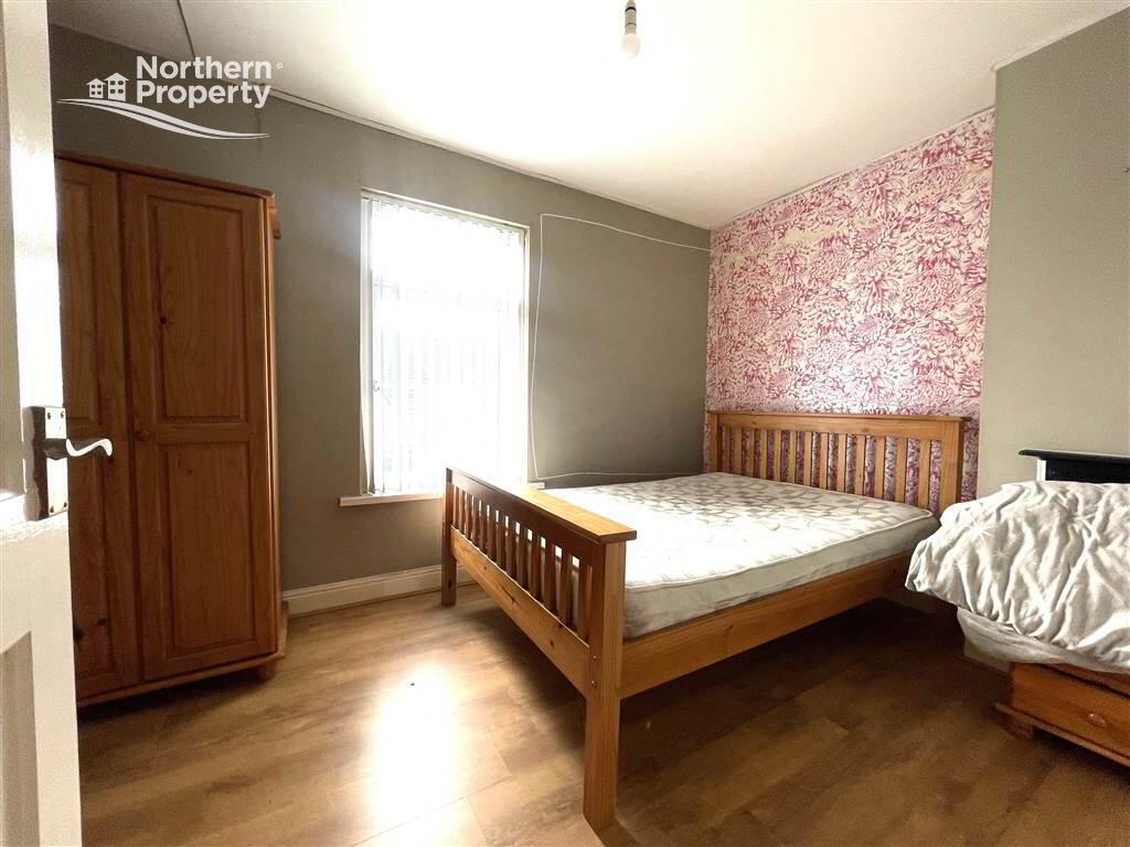 Photo 9 of 76 St James Road, Belfast