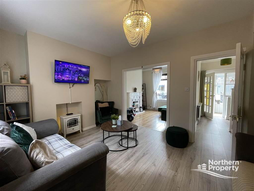 Photo 5 of 34 Fallswater Drive, Belfast