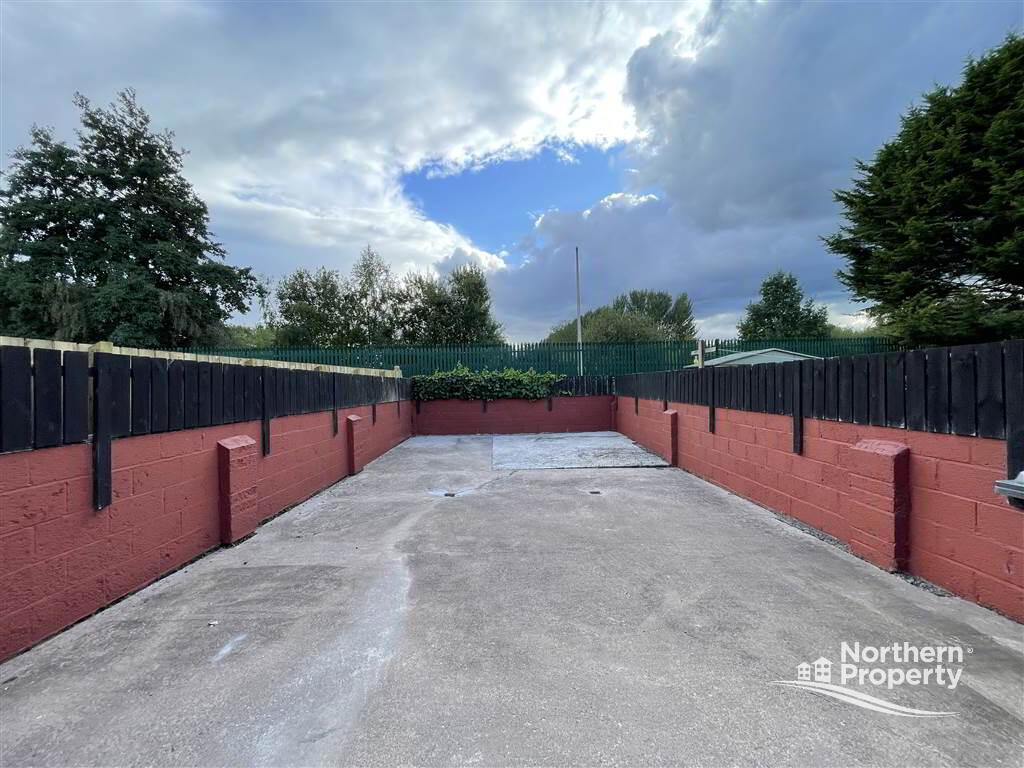 Photo 19 of 95 St James Road, Belfast