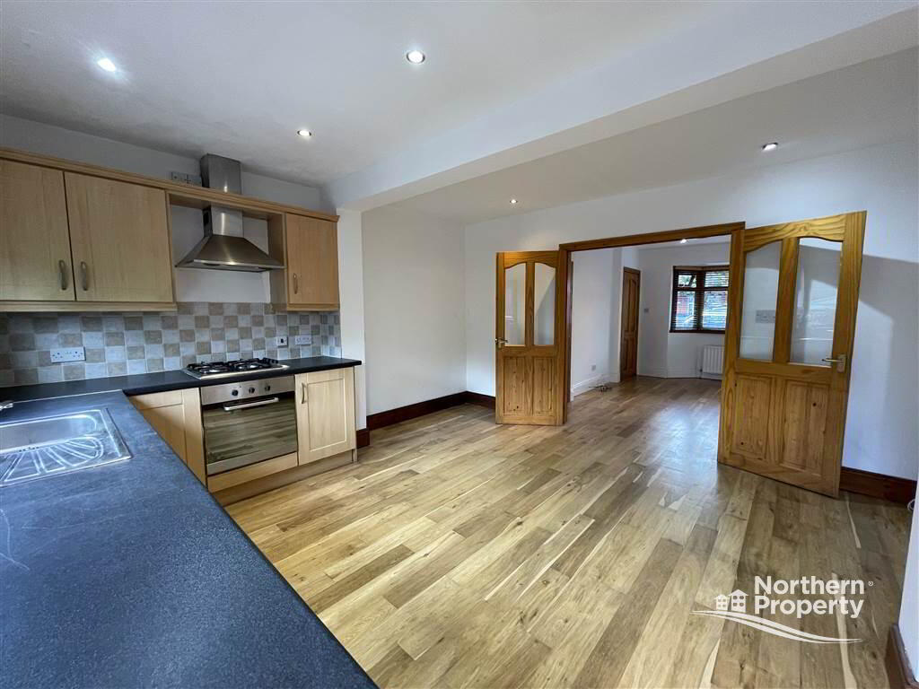 Photo 10 of 95 St James Road, Belfast