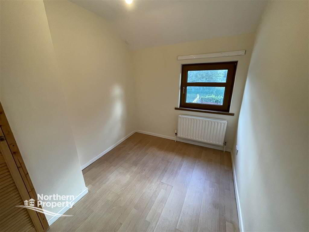 Photo 14 of 95 St James Road, Belfast