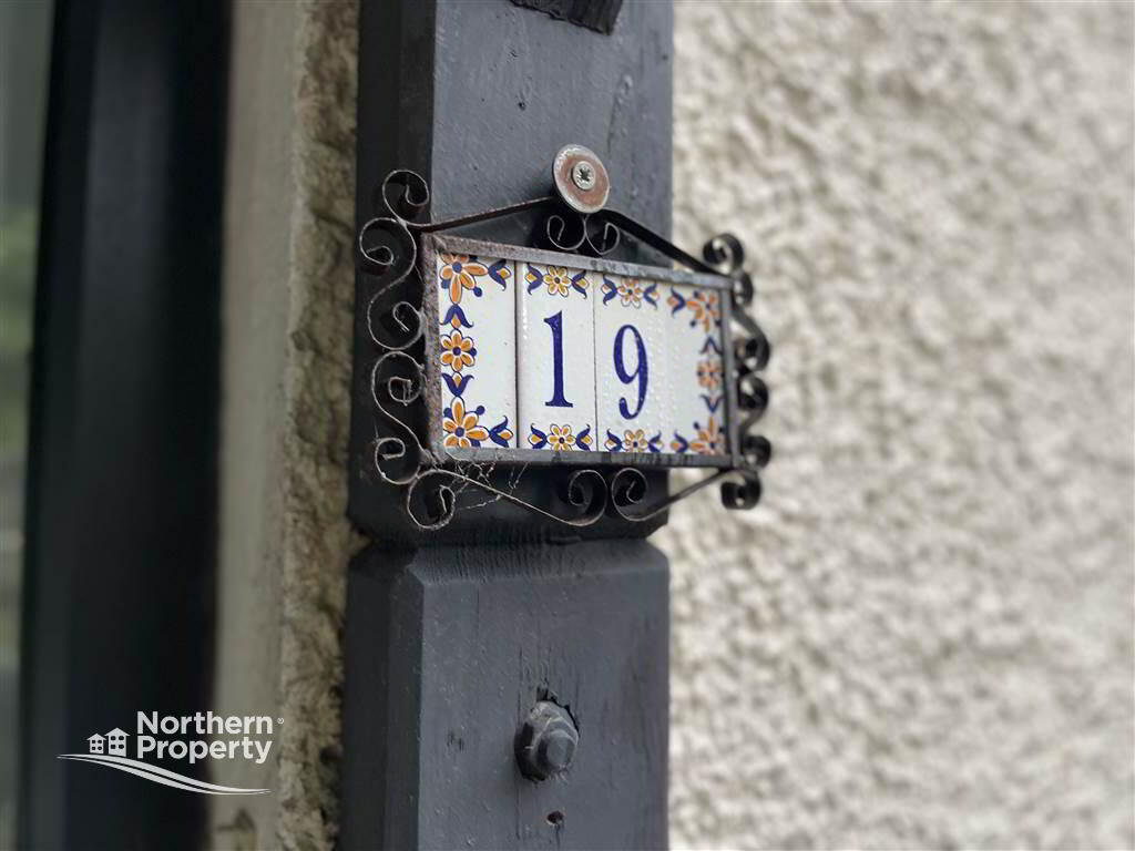 Photo 3 of 19 Horn Drive, Belfast