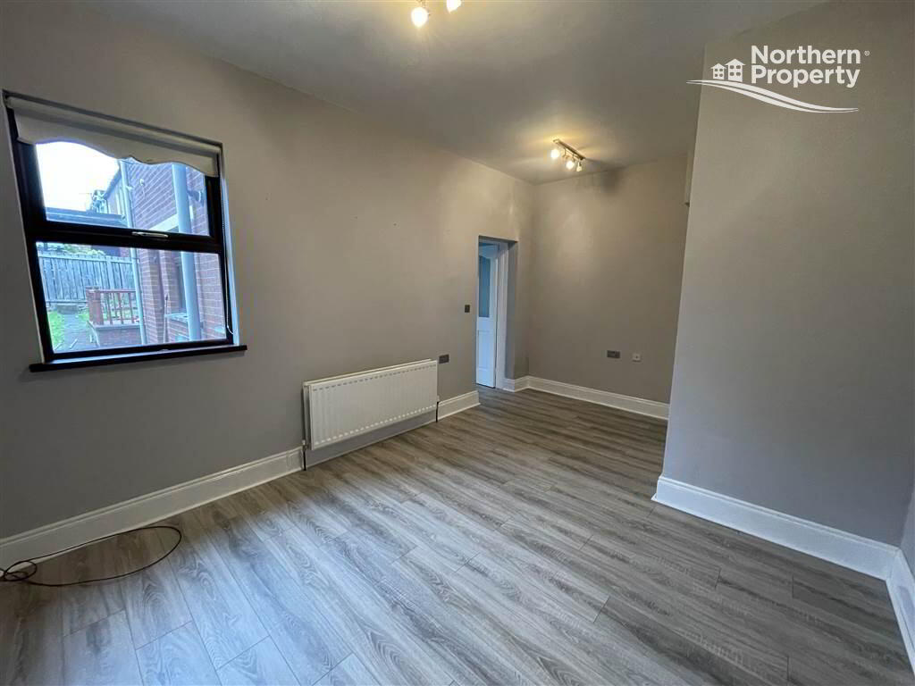 Photo 7 of 453 Springfield Road, Belfast