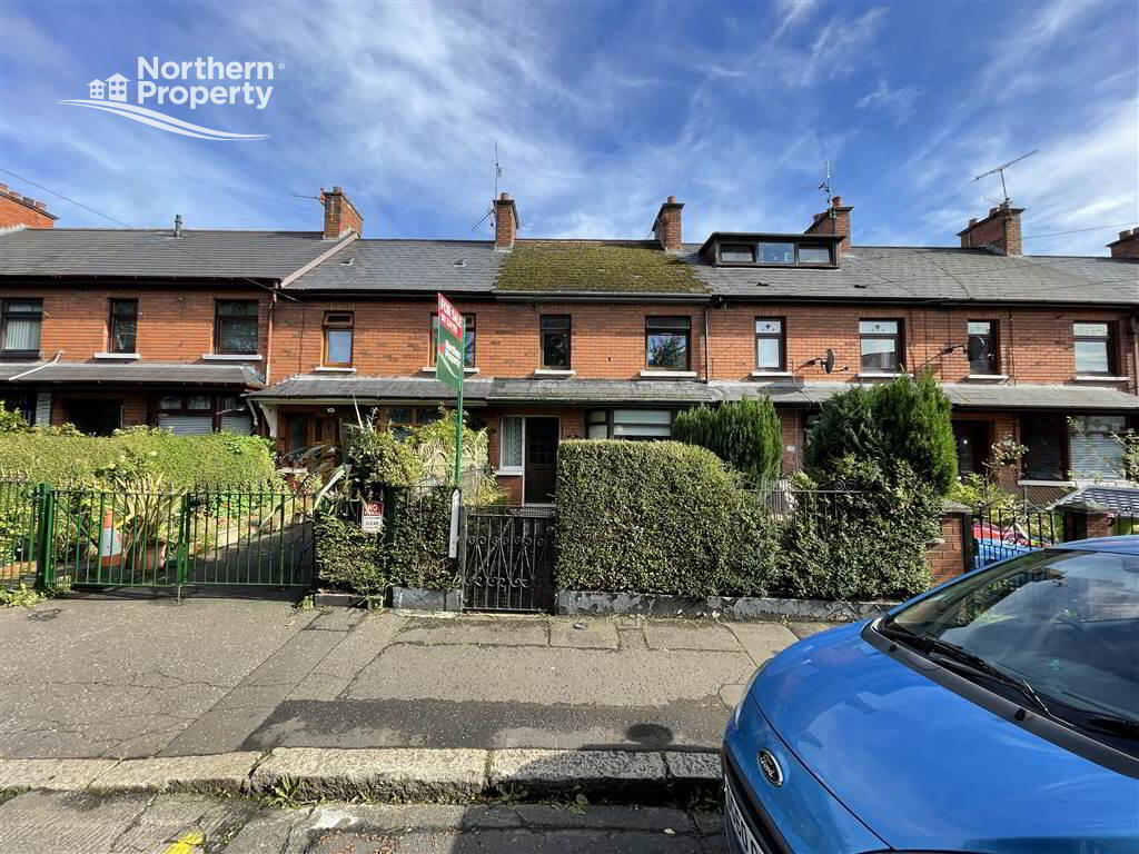 Photo 2 of 15 Beechmount Drive, Belfast