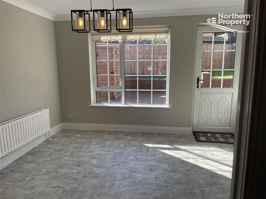 Photo 11 of 10 Lake Glen Drive, Belfast