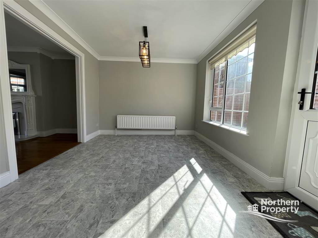 Photo 12 of 10 Lake Glen Drive, Belfast