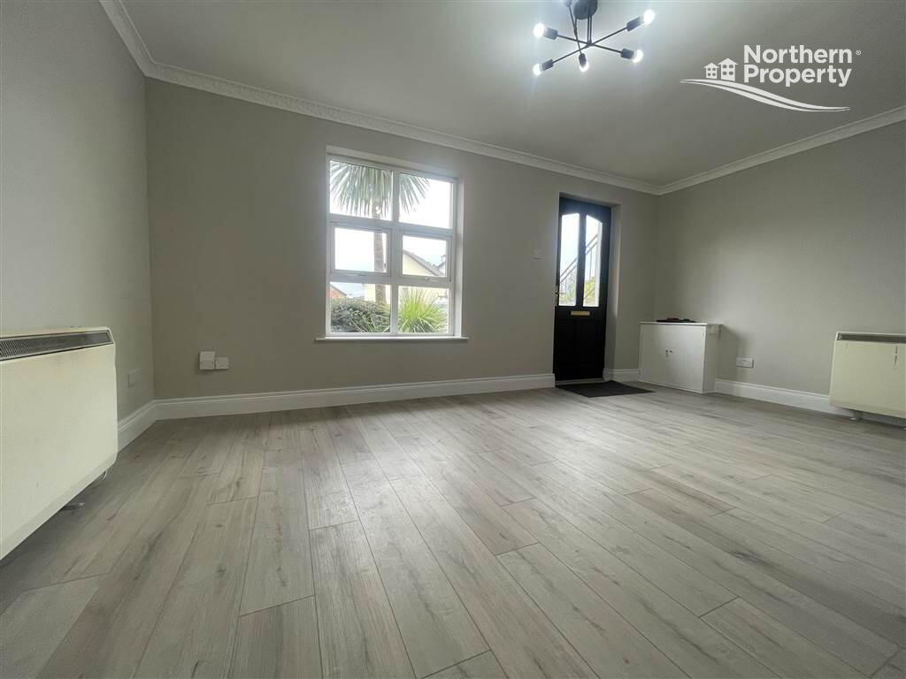 Photo 4 of 38 Larkspur Rise, Belfast