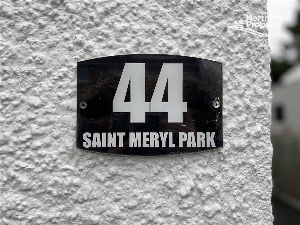 Photo 3 of 44 St Meryl Park, Belfast