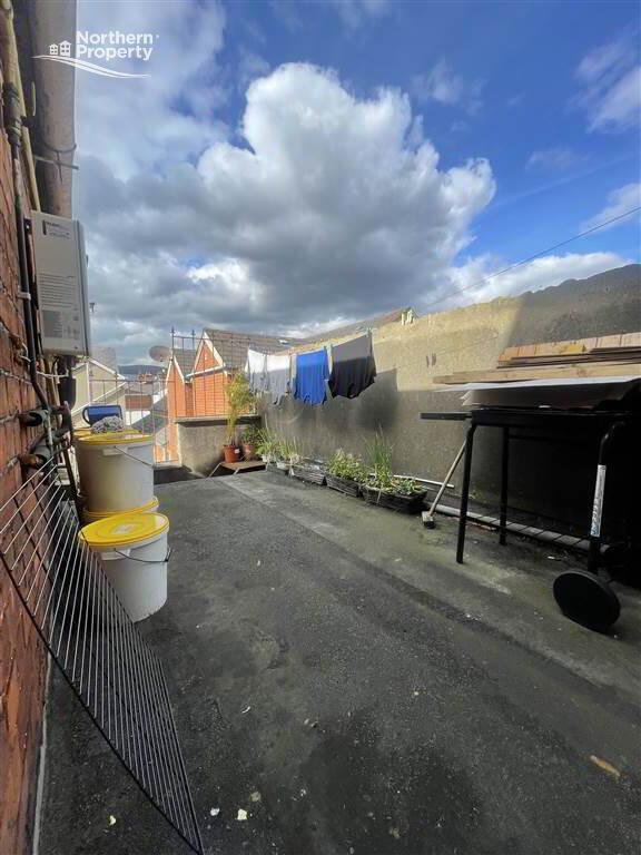 Photo 10 of 569 Lisburn Road, Belfast