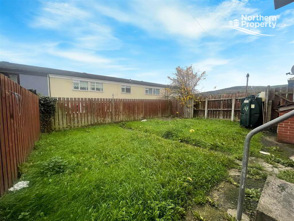 Photo 10 of 62 Glenveagh Drive, Suffolk Road, Belfast