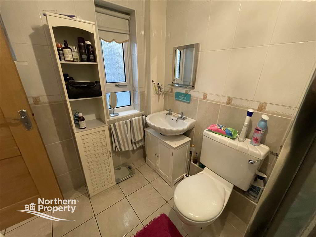 Photo 10 of 21 Brittons Drive, Belfast