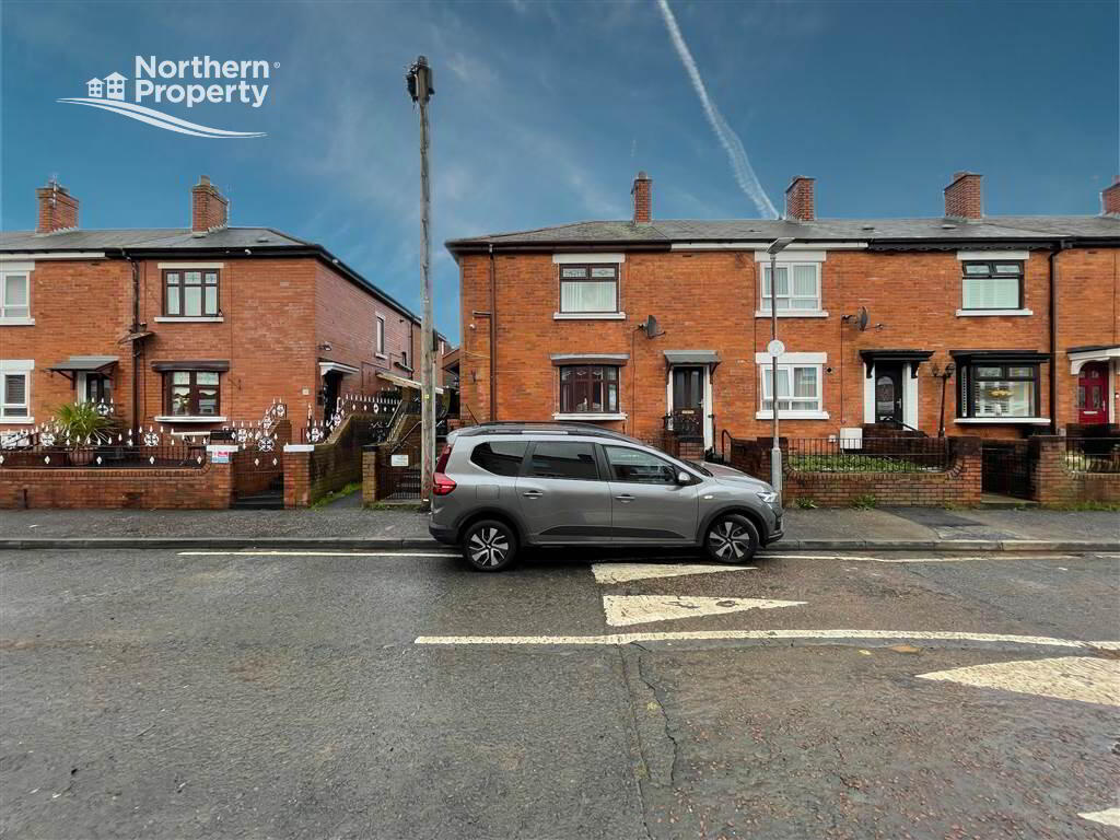 Photo 2 of 21 Brittons Drive, Belfast
