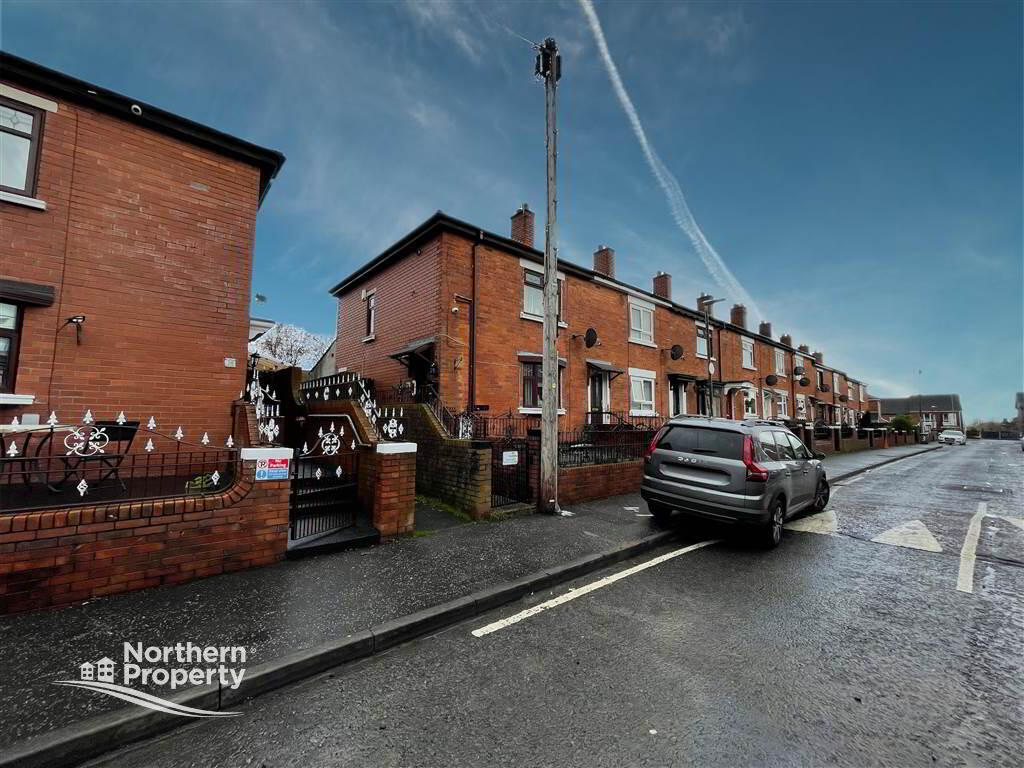 Photo 1 of 21 Brittons Drive, Belfast