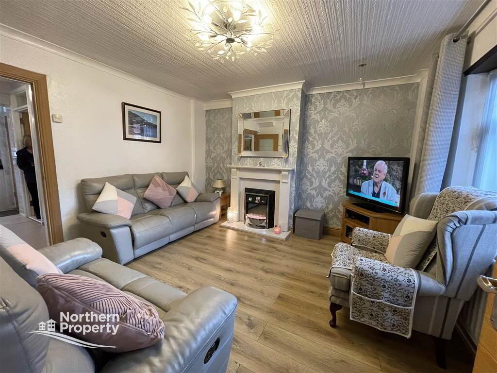 Photo 5 of 21 Brittons Drive, Belfast