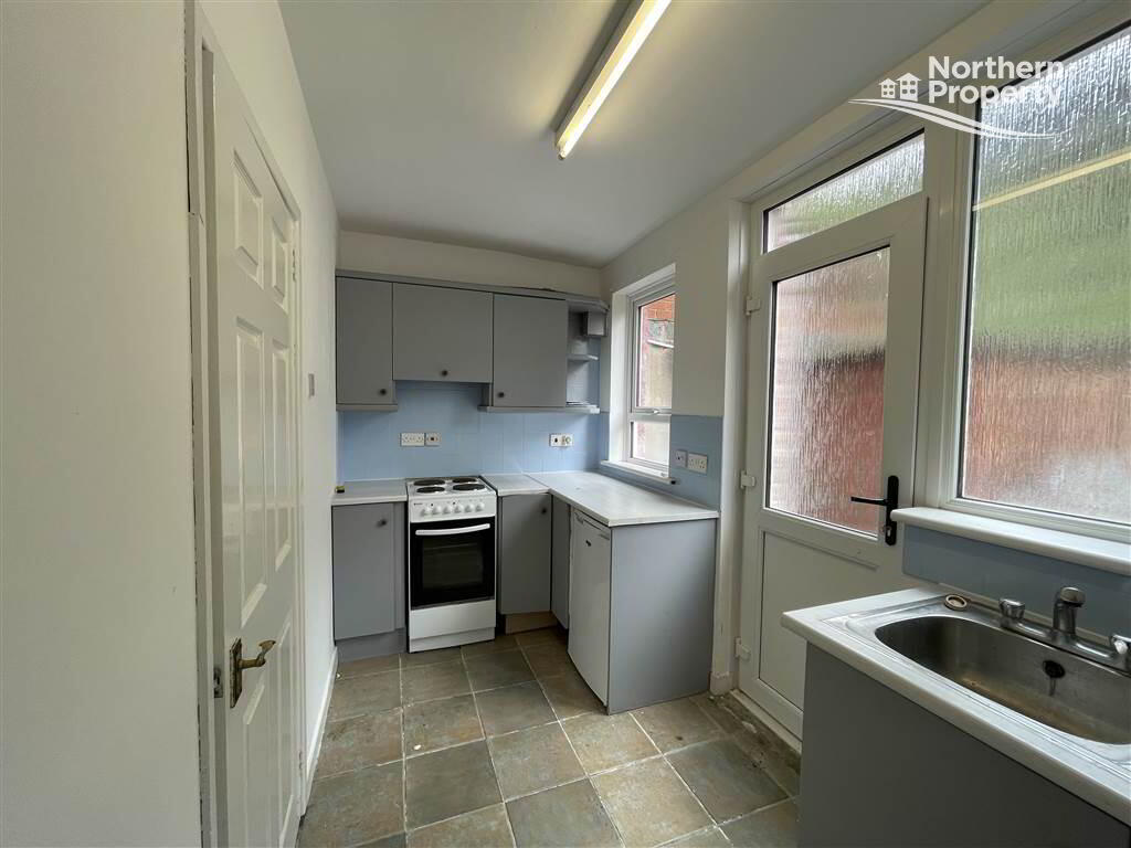 Photo 5 of 58 Olympia Drive, Belfast