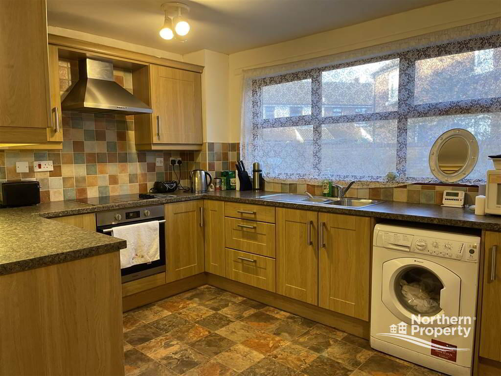 Photo 11 of 25 Albert Street, Belfast