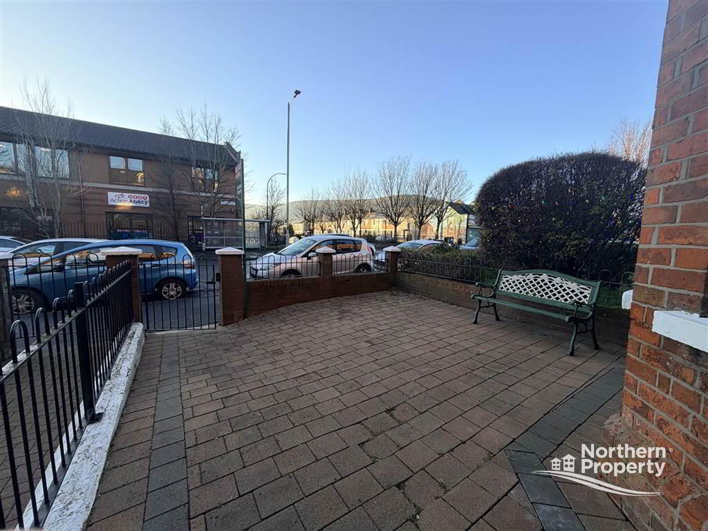 Photo 18 of 201 Springfield Road, Belfast