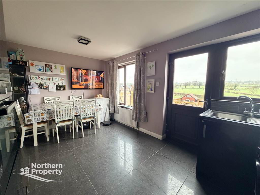 Photo 5 of 4 The Mews, Stoneyford, Lisburn