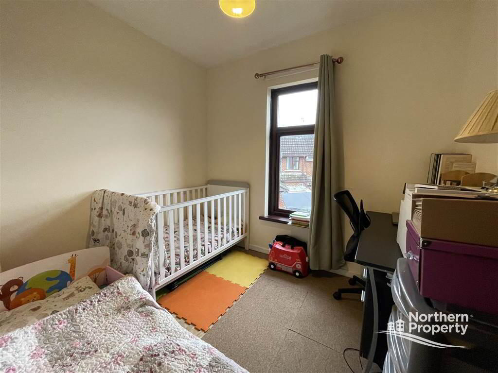 Photo 12 of 17 Rockdale Street, Belfast