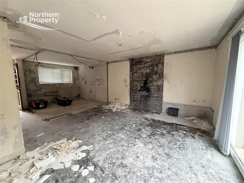 Photo 3 of 36 Weston Drive, Stockmans Lane, Belfast