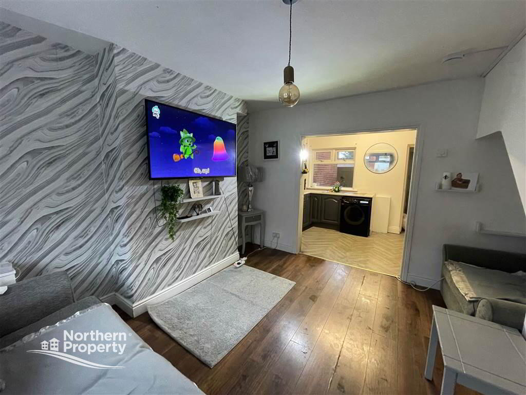 Photo 2 of 82 Iris Drive, Belfast