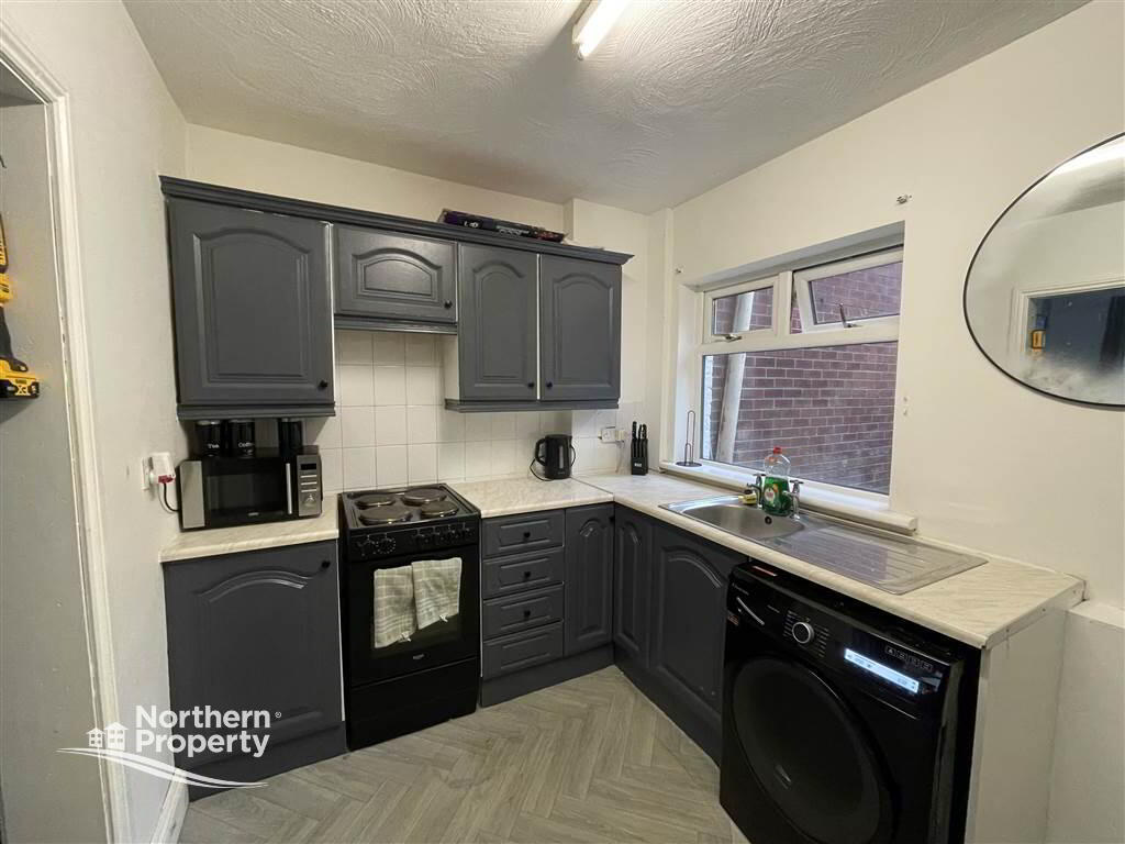 Photo 3 of 82 Iris Drive, Belfast