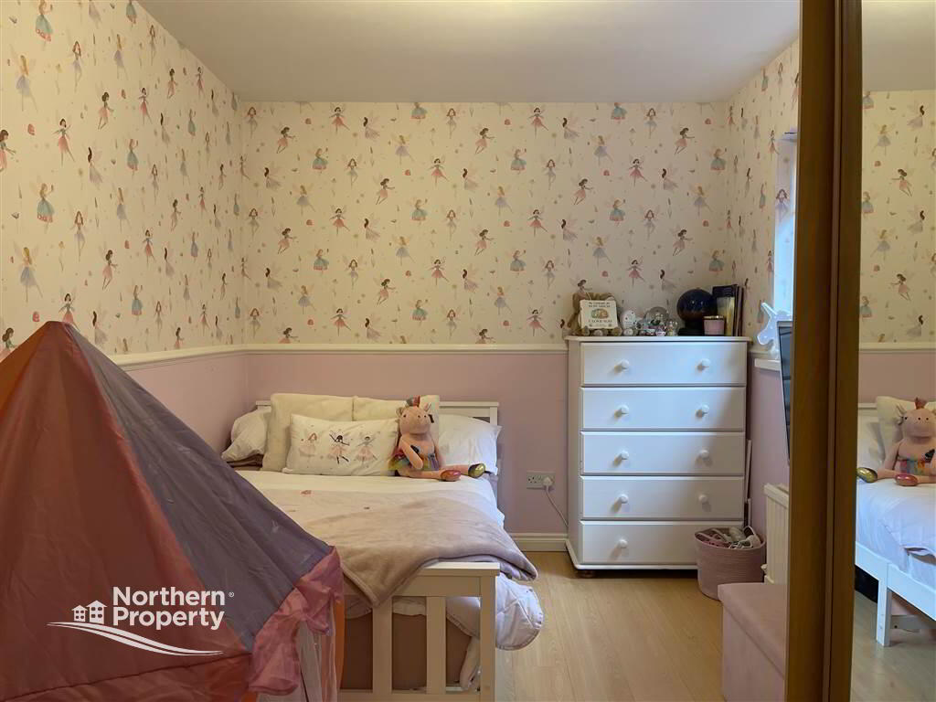 Photo 15 of 11 Beechmount Street, Belfast