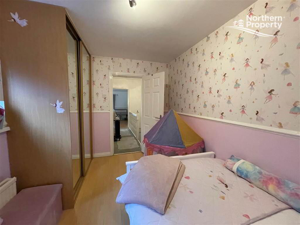 Photo 17 of 11 Beechmount Street, Belfast