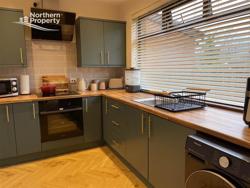 Photo 9 of 23 Abbeydale Crescent, Belfast