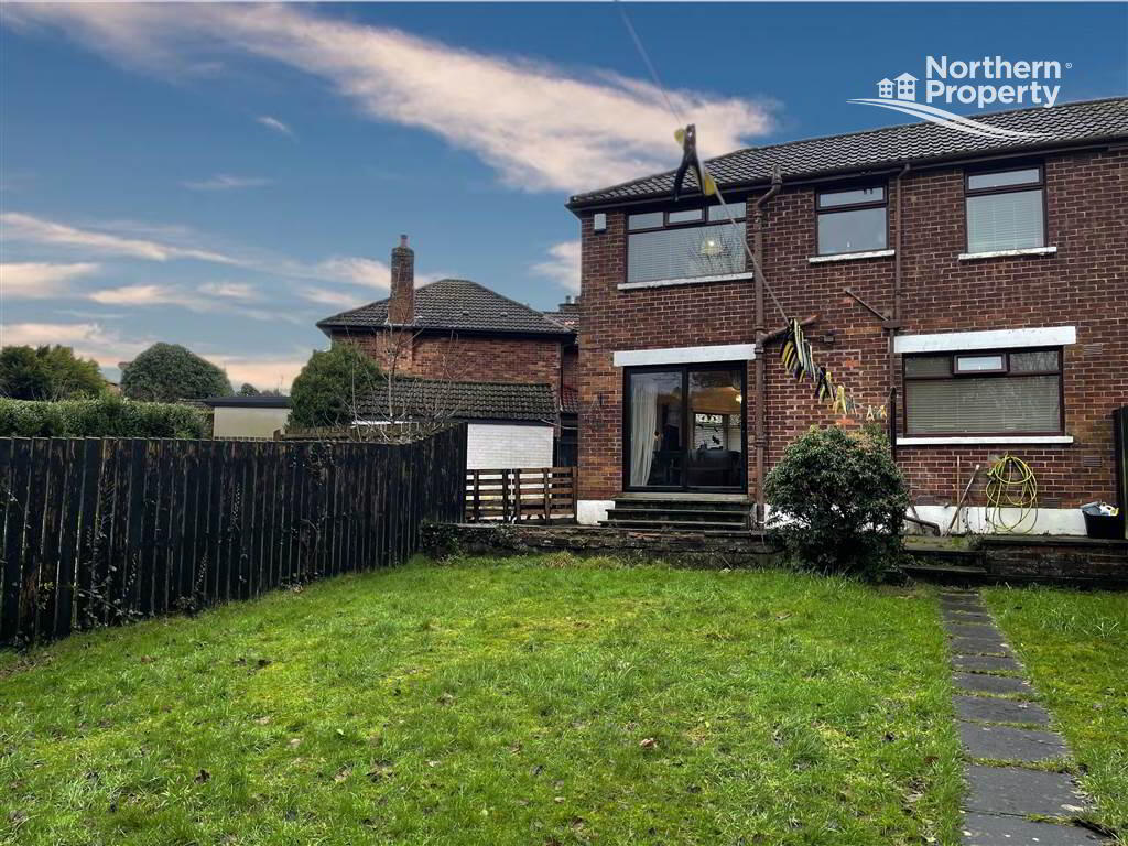 Photo 20 of 23 Abbeydale Crescent, Belfast
