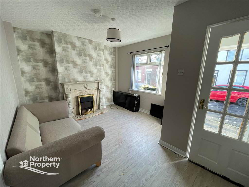 Photo 3 of 37 Forest Street, Belfast