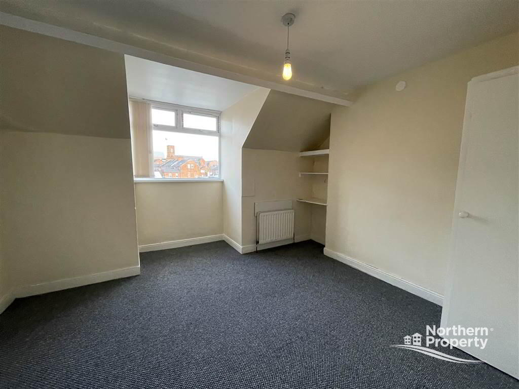 Photo 15 of 4 Beechmount Avenue, Belfast