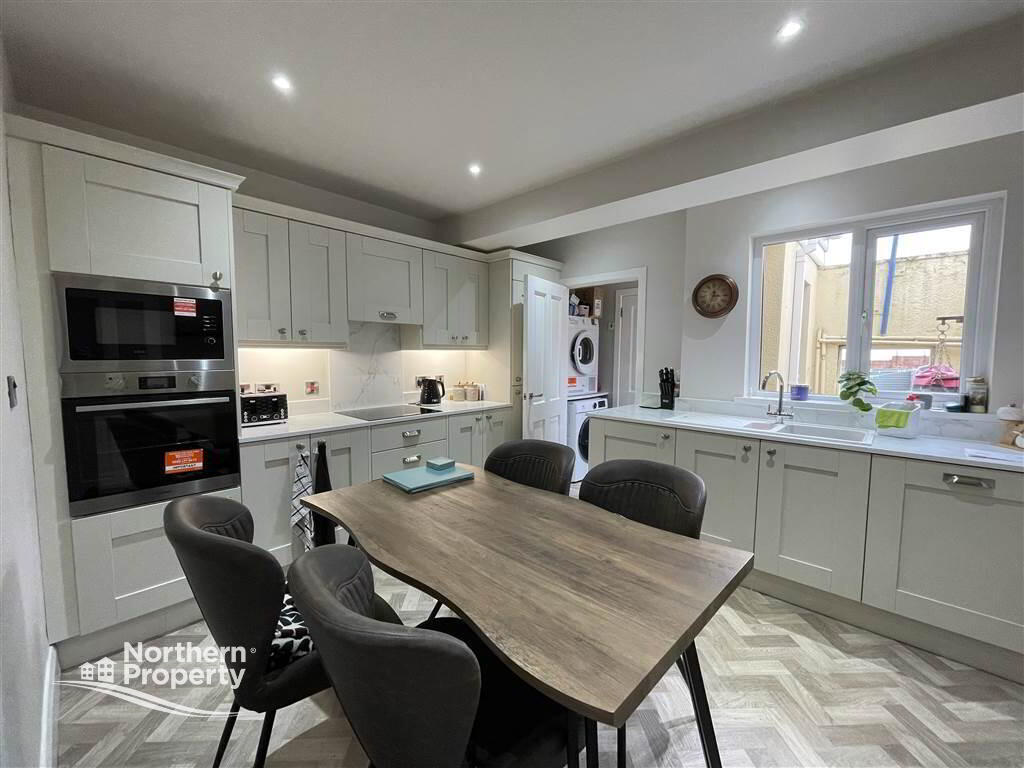 Photo 8 of 6 Iris Drive, Belfast