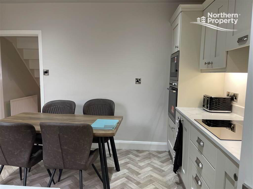 Photo 10 of 6 Iris Drive, Belfast