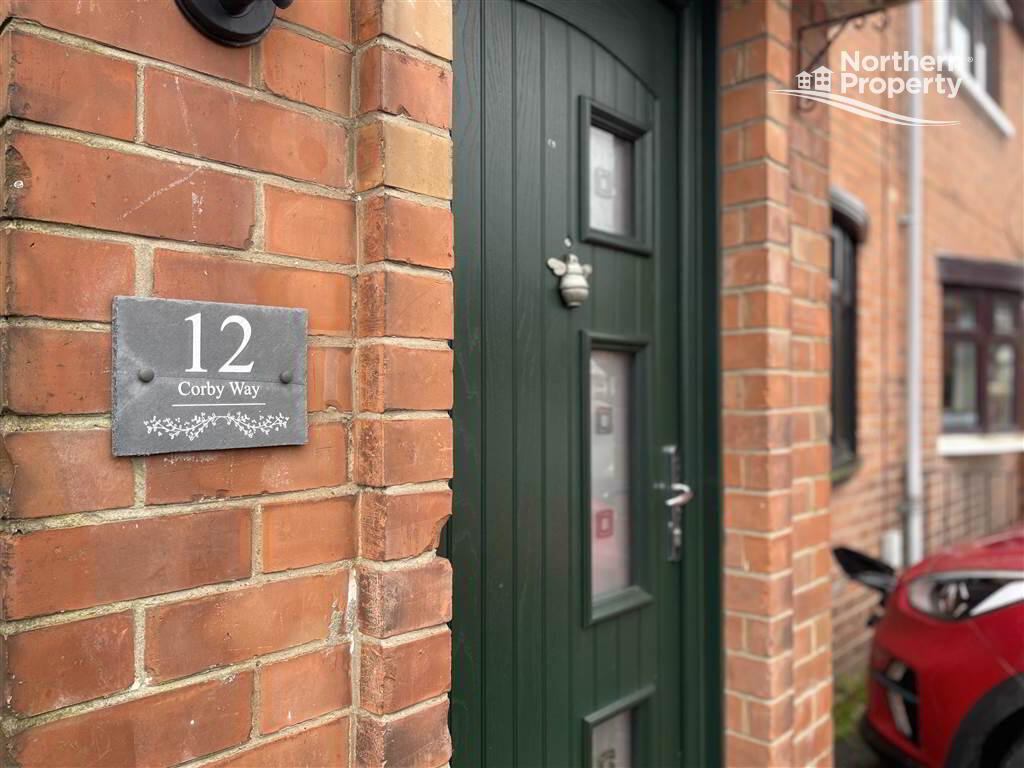 Photo 3 of 12 Corby Way, Belfast