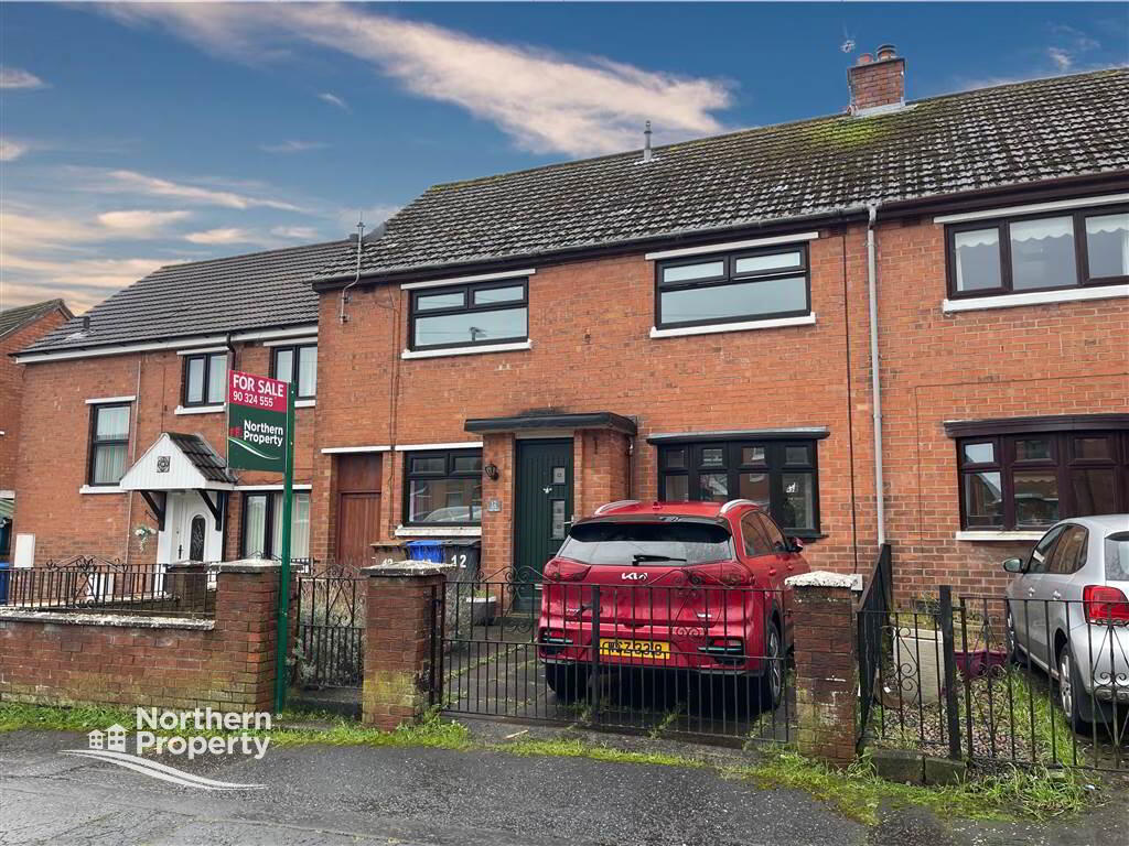 Photo 2 of 12 Corby Way, Belfast