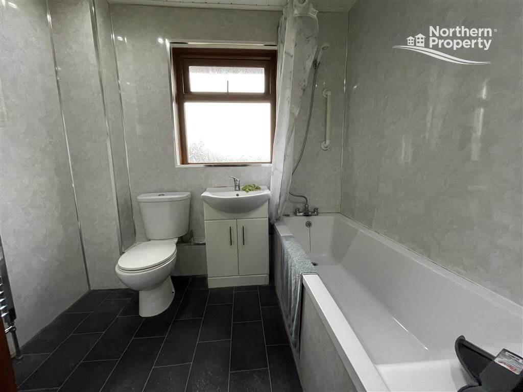 Photo 10 of 6 O'Neill Street, Belfast