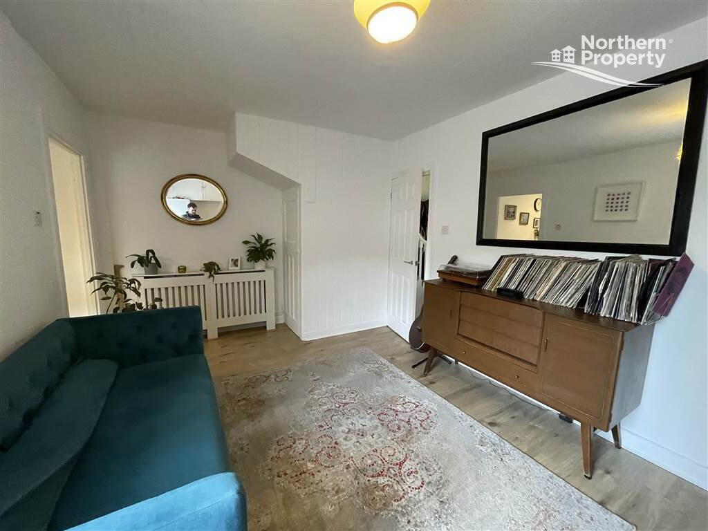 Photo 11 of 127 Kingsway, Dunmurry, Belfast