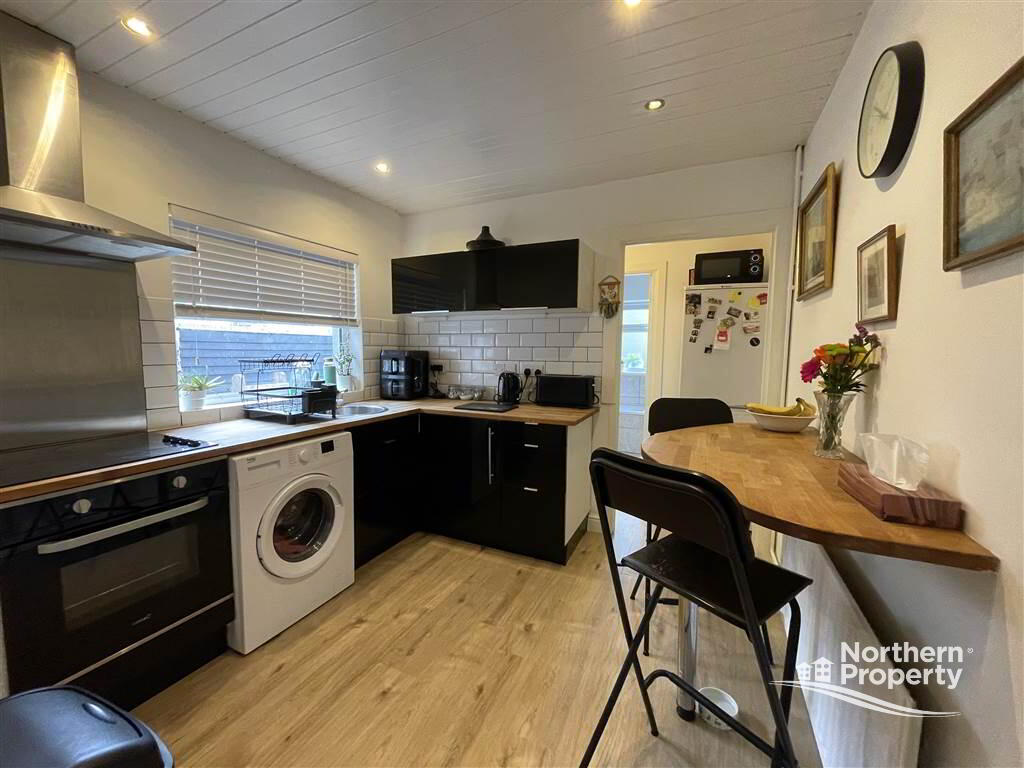 Photo 14 of 127 Kingsway, Dunmurry, Belfast