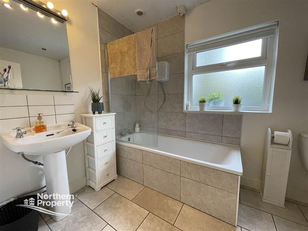 Photo 16 of 127 Kingsway, Dunmurry, Belfast
