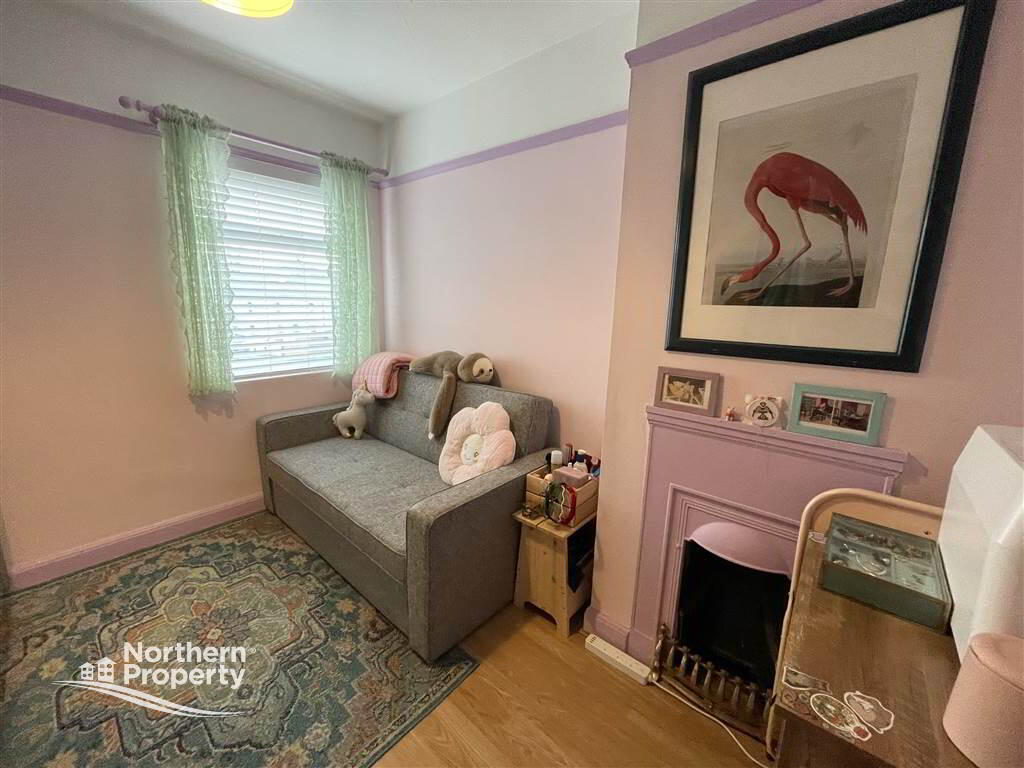 Photo 19 of 127 Kingsway, Dunmurry, Belfast