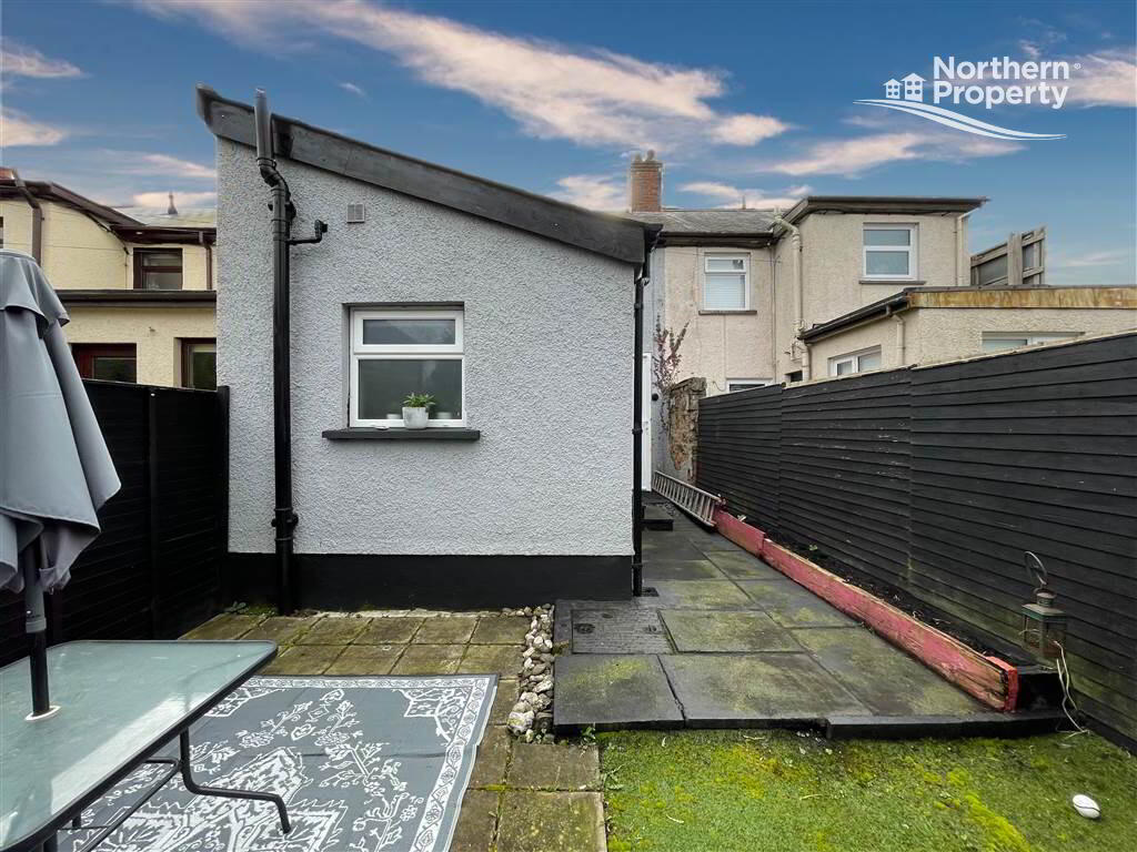 Photo 23 of 127 Kingsway, Dunmurry, Belfast