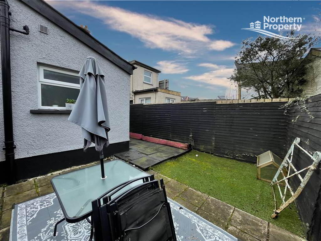 Photo 25 of 127 Kingsway, Dunmurry, Belfast