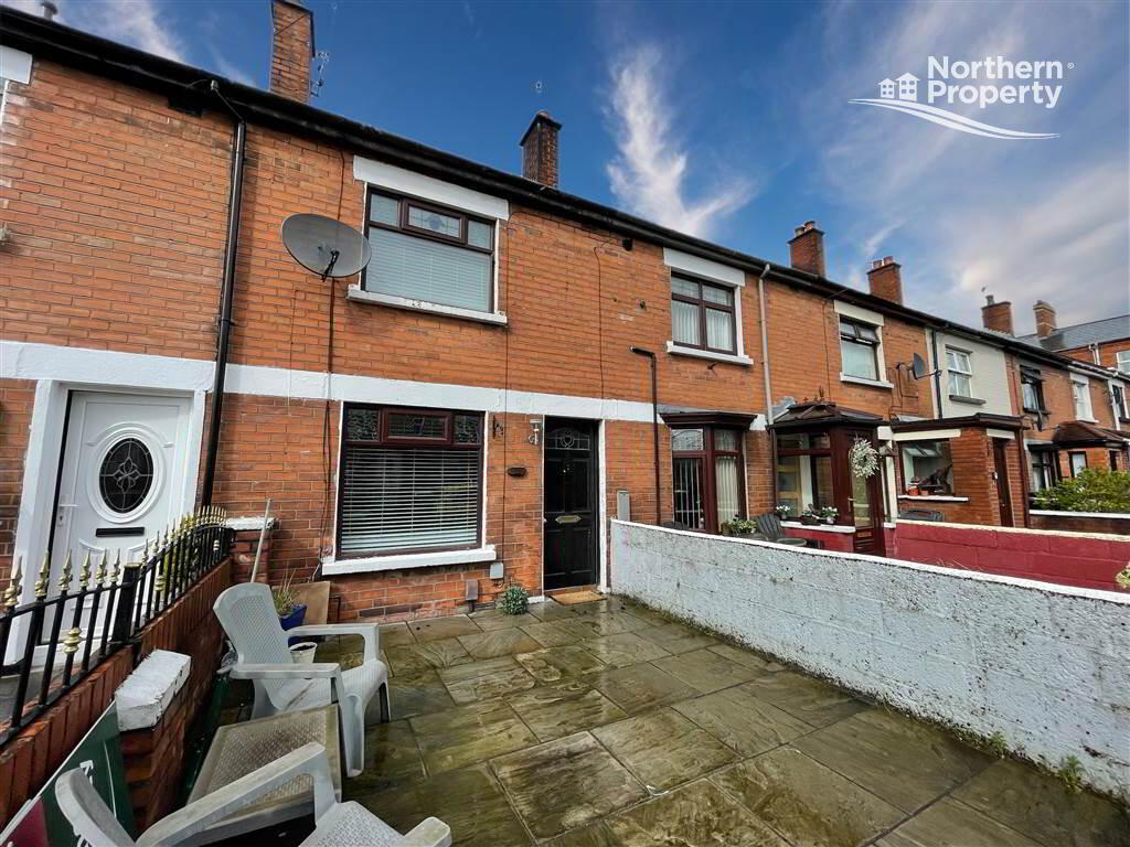 Photo 1 of 15 Springfield Crescent, Belfast