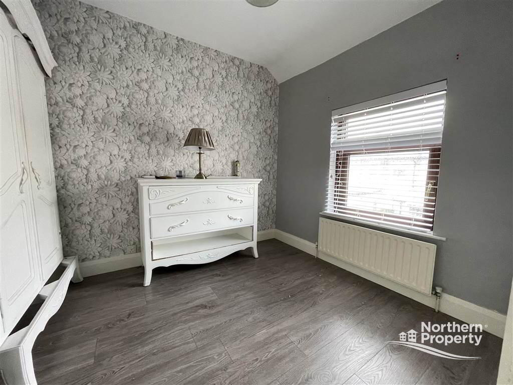 Photo 9 of 15 Springfield Crescent, Belfast