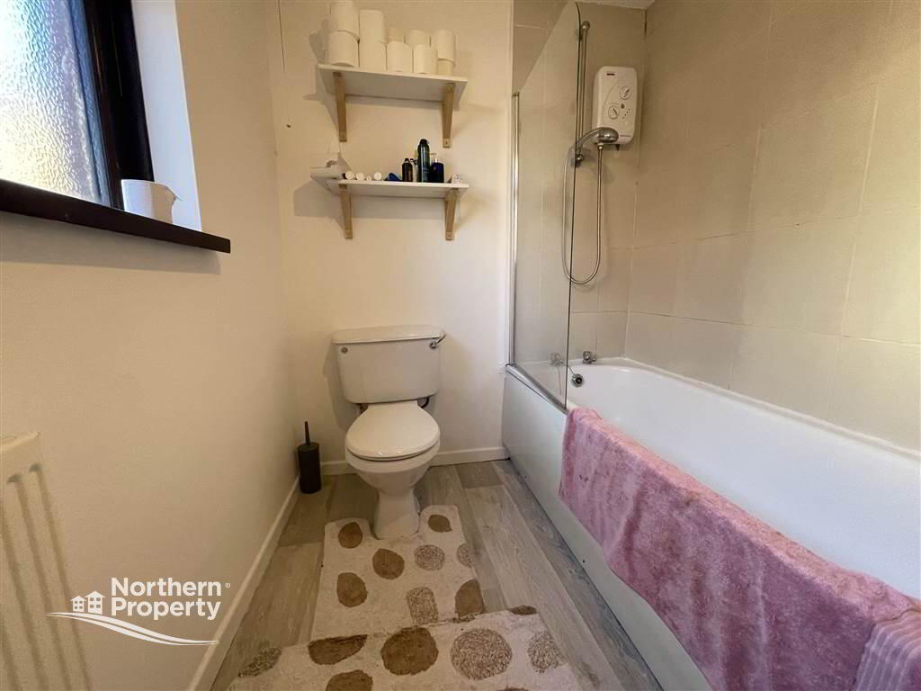 Photo 10 of 85 Hawthorn Street, Belfast